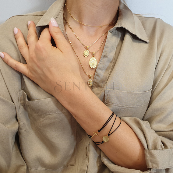 Srebrny pr. 925 pozłacany medalik Matka Boska Cudowna 31 x 15 mm